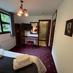 Tullyeskar House Penzion Philipstown