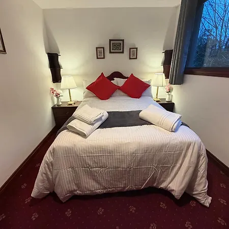 Tullyeskar House - Monasterboice Philipstown