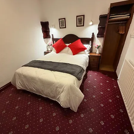 Tullyeskar House - Monasterboice 3* Philipstown